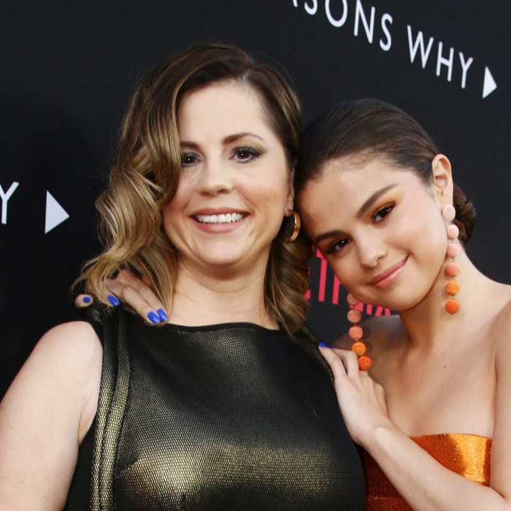 Selena Gomez y su mamá son demandadas por presunto fraude relacionado con su startup de salud mental